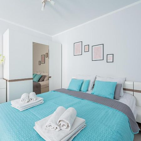 Apartament Z Balkonem Przy Latarni 150M Od Morza Kołobrzeg Exterior foto