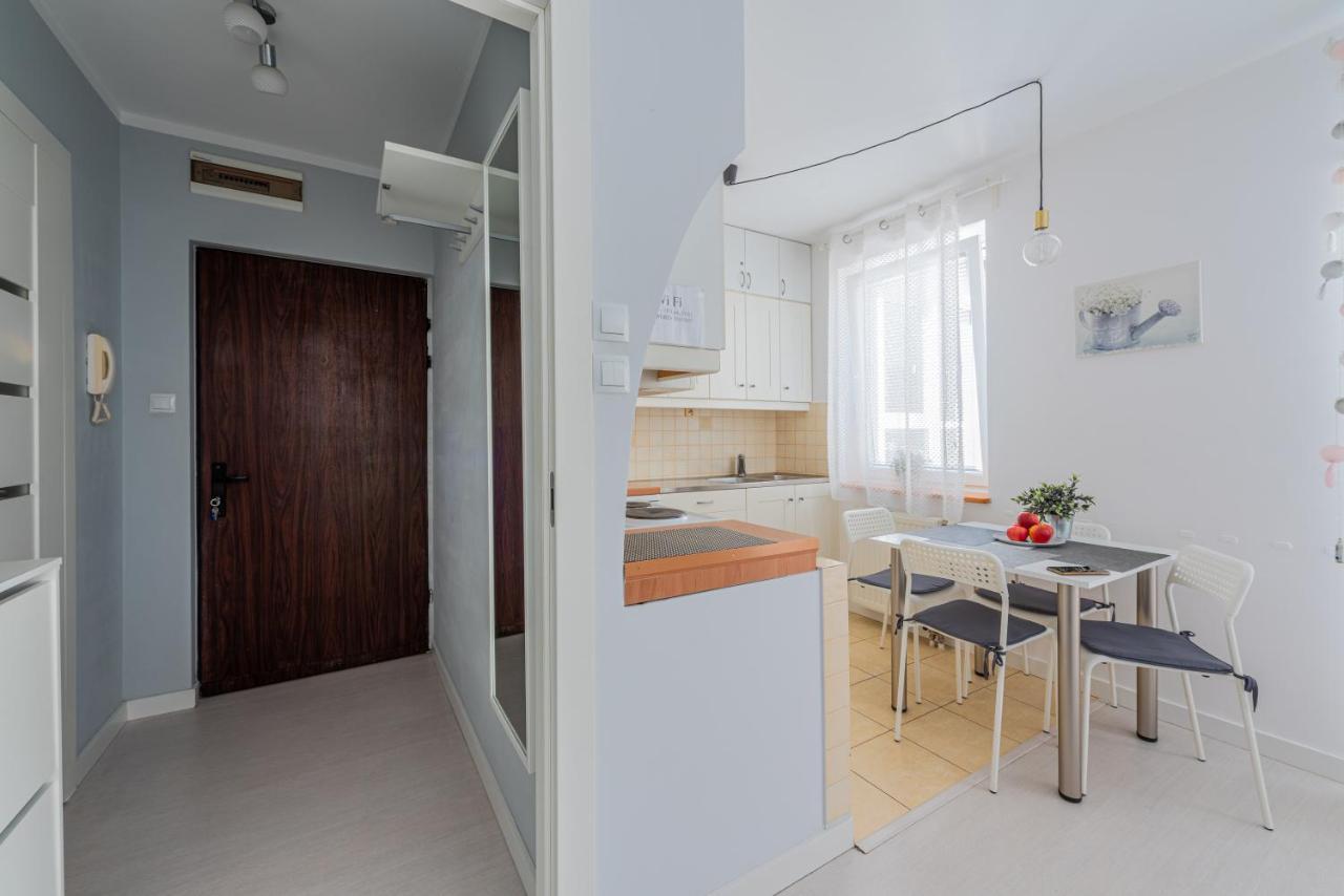 Apartament Z Balkonem Przy Latarni 150M Od Morza Kołobrzeg Exterior foto